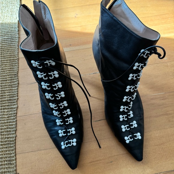 Oliver Theyskens Vogue spring 2018 runway black bootie - Picture 4 of 7